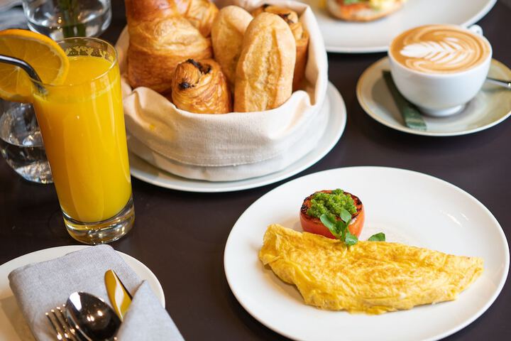 Breakfast/Coffee Service 40 of 56