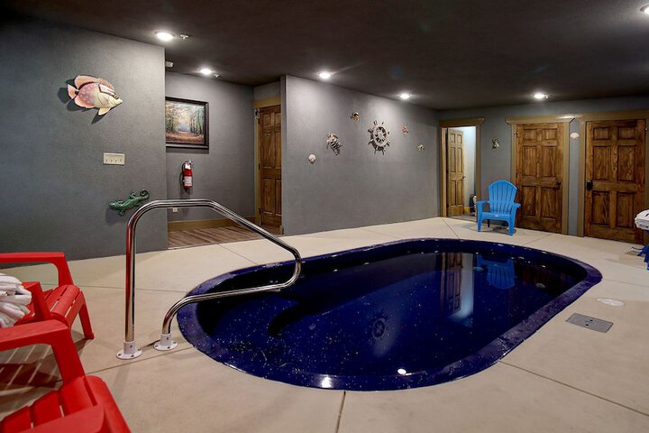 Pool 44 of 88