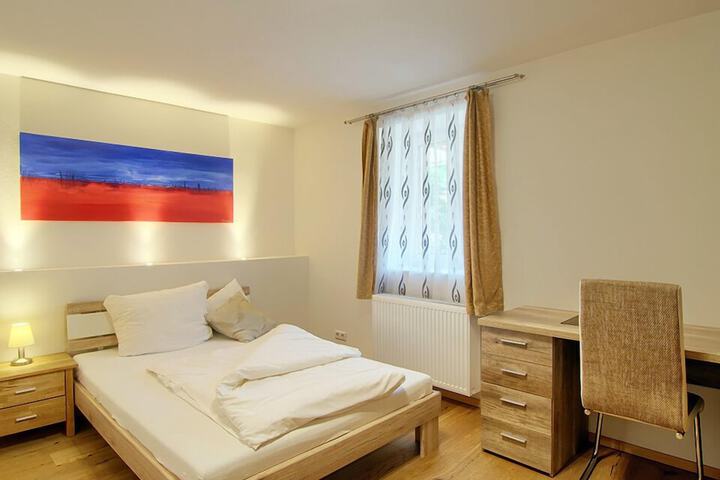 Room 2 of 24