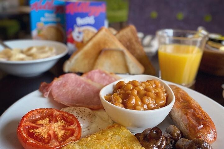 Breakfast meal