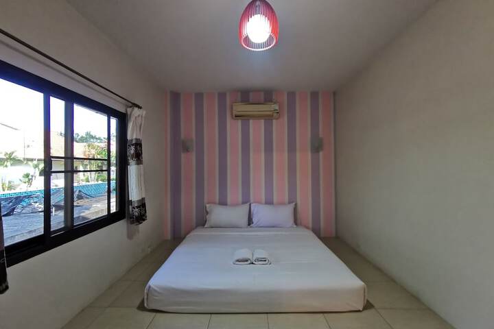 Room 14 of 79
