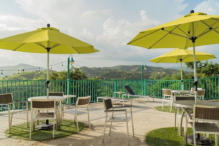 Terrace/Patio 16 of 40