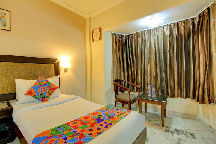 Room 32 of 41