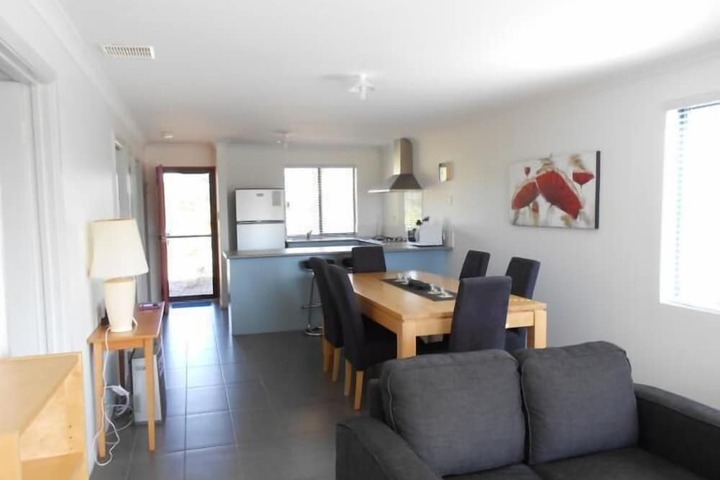 Room 14 of 25