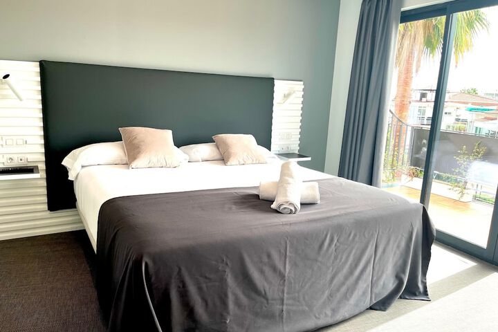 Room 10 of 71