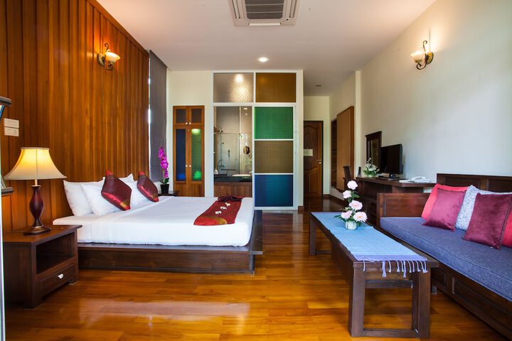 Room 37 of 140