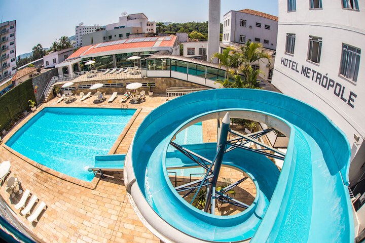 Pool Hotel
