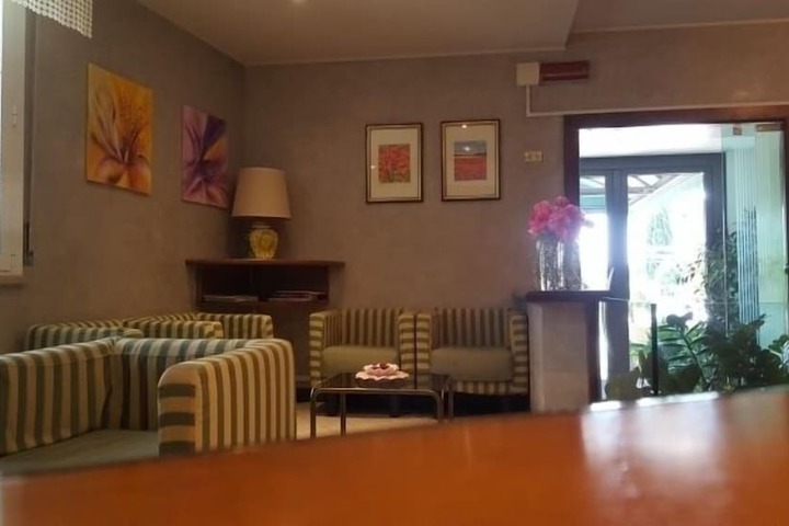 Hotel Interior 9 of 42