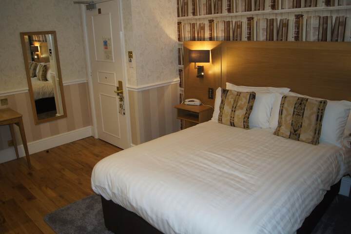 Room 18 of 55