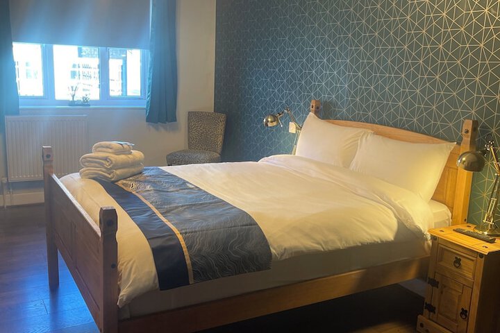 Room 8 of 56