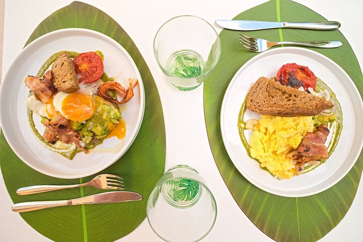 Breakfast/Coffee Service 11 of 13