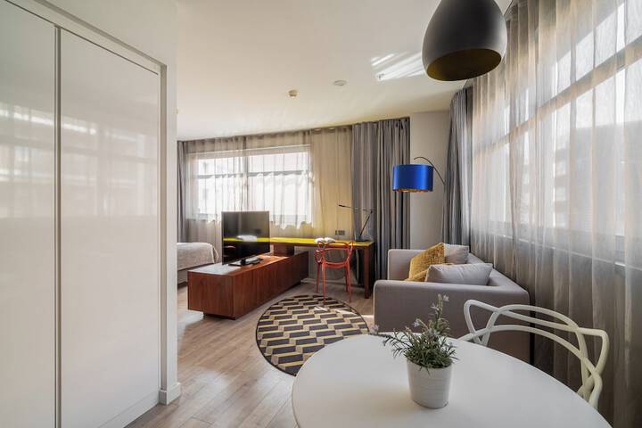 Room 15 of 56