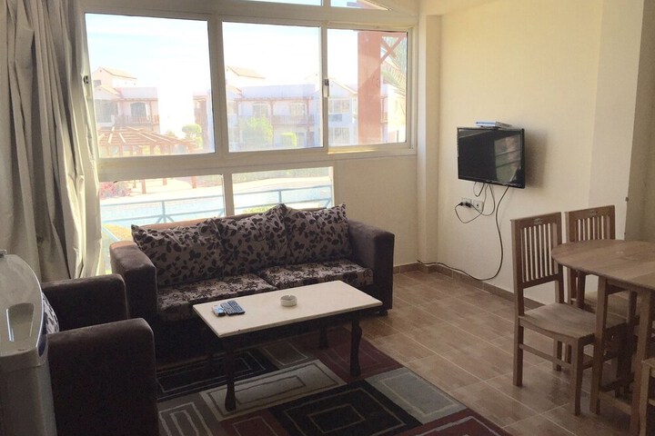 Room 11 of 17