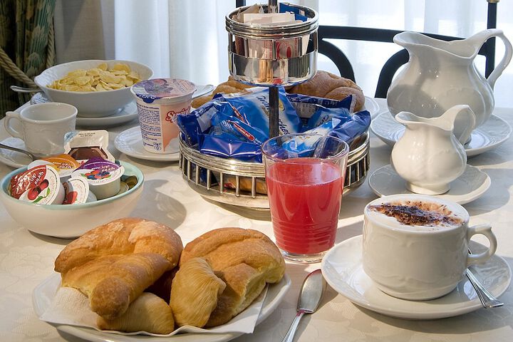 Breakfast/Coffee Service 37 of 48