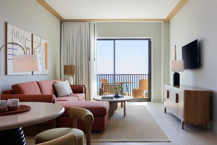 Room 42 of 206