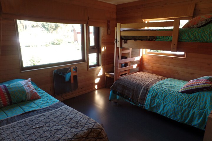Room 5 of 40