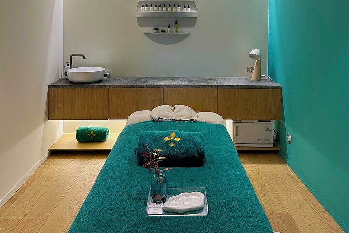 Spa 27 of 44