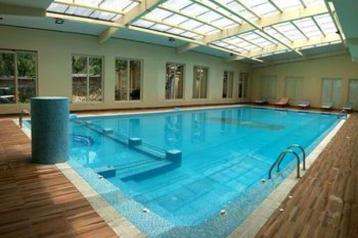 Pool 8 of 10
