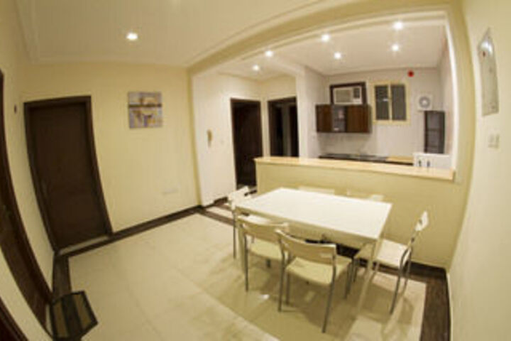 Room 7 of 14
