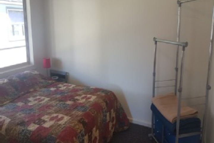 Room 369 of 792