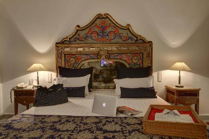 Room 14 of 49