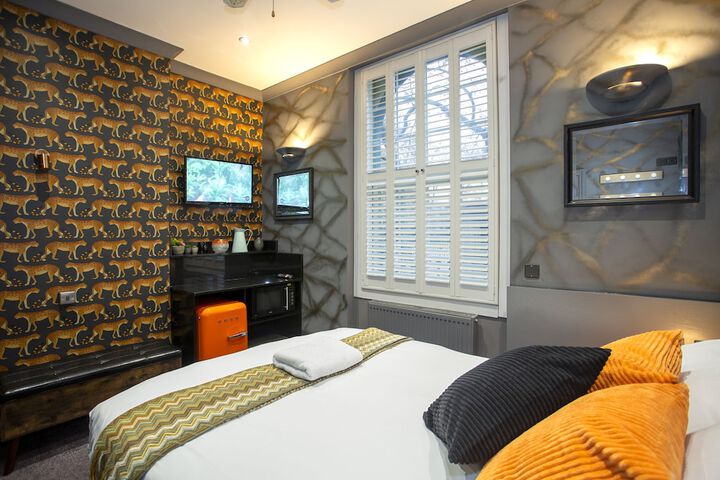 Room 91 of 344