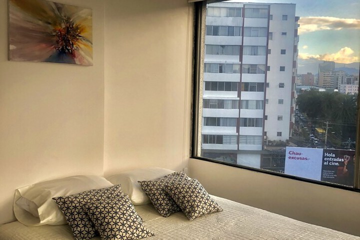 Room 5 of 43