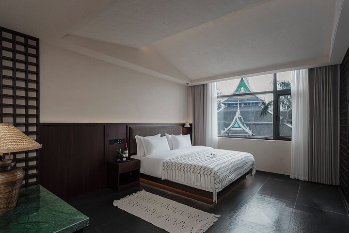 Room 9 of 60