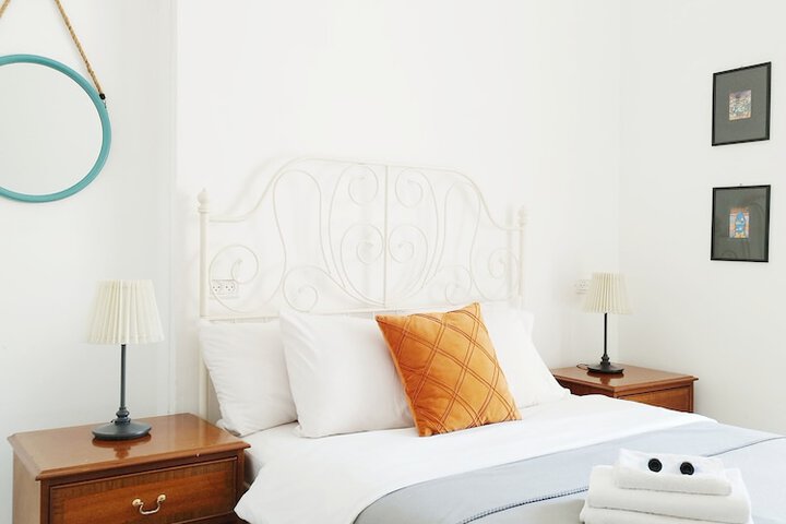 Room 20 of 54