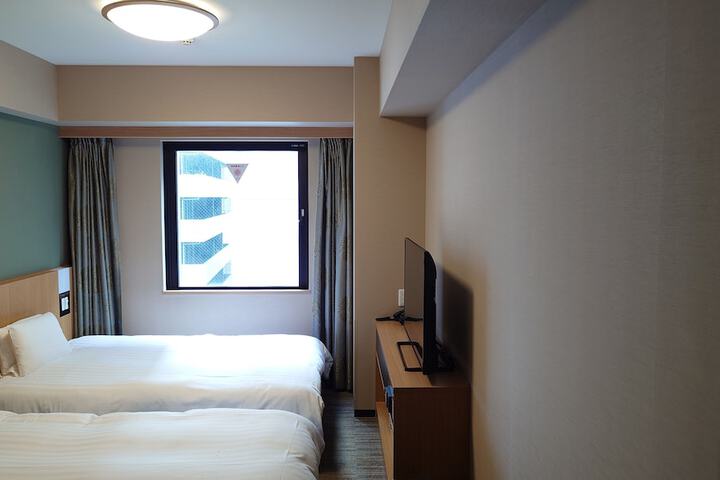 Room 17 of 78