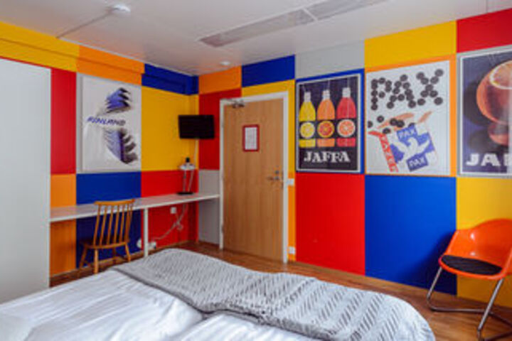 Room 43 of 75