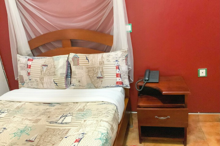 Room 104 of 226