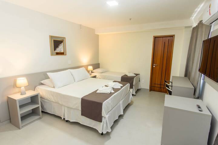 Room 13 of 24