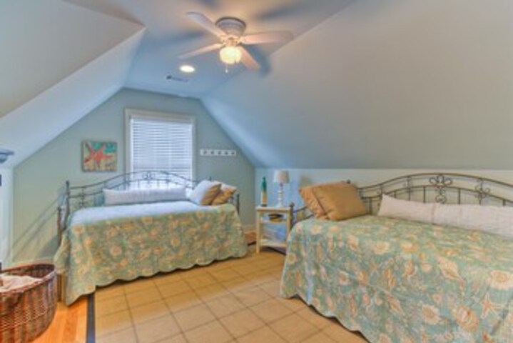 Room 47 of 53