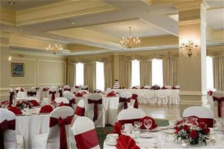 Ballroom/Hall 2 of 23