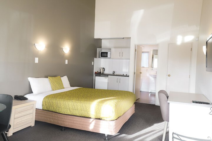 Room 14 of 68