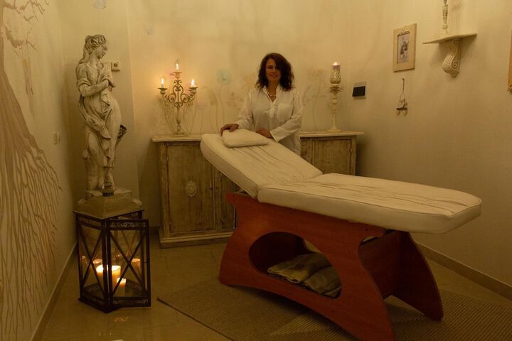 Spa 33 of 44