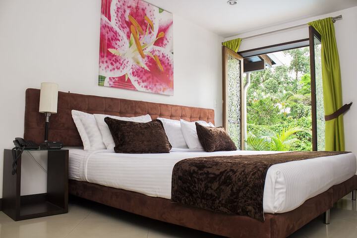 Photo of Las Rosas Hotel Boutique