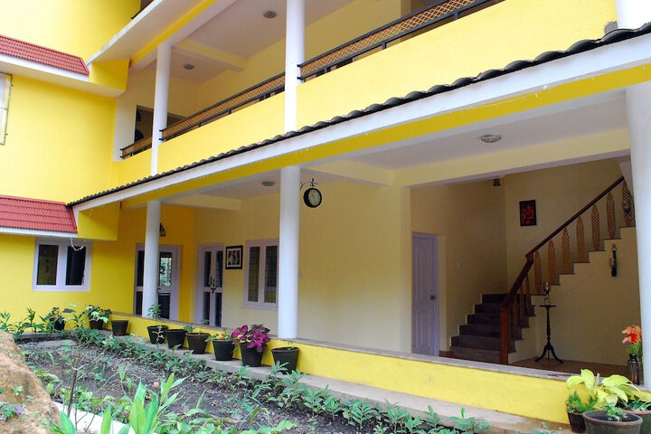 Ballroom/Hall 15 of 32