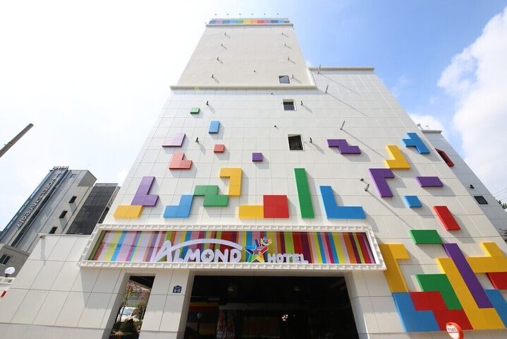Almond Kids Hotel