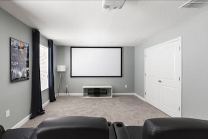 Room 16 of 35