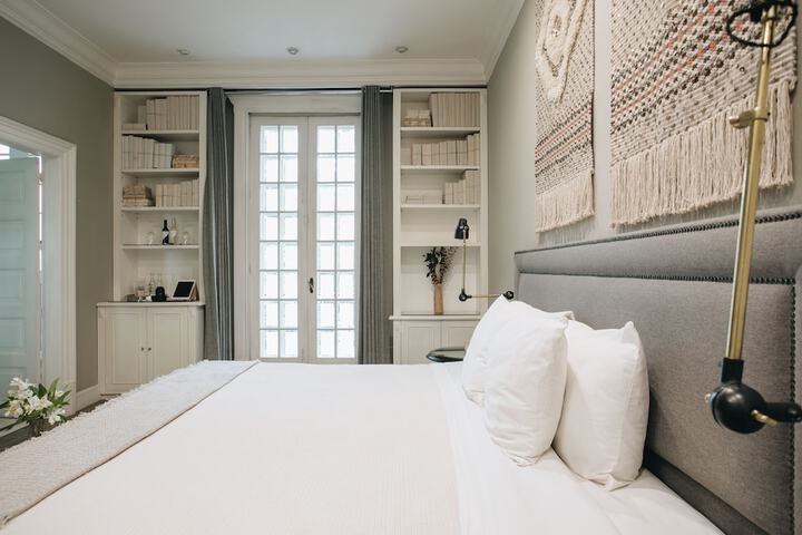 Room 26 of 110