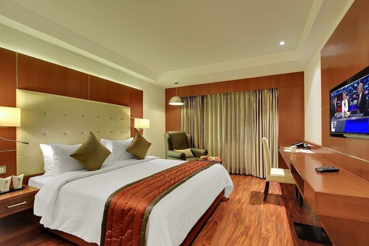 Room 5 of 45