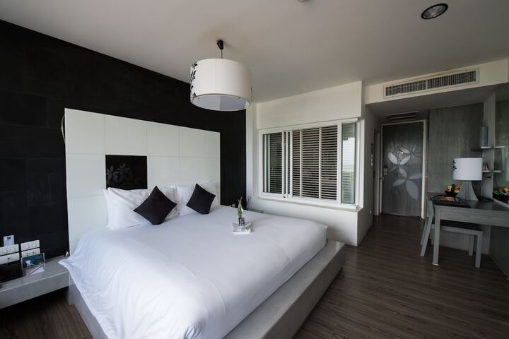 Room 7 of 75