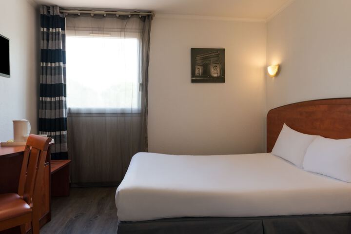 Room 7 of 47