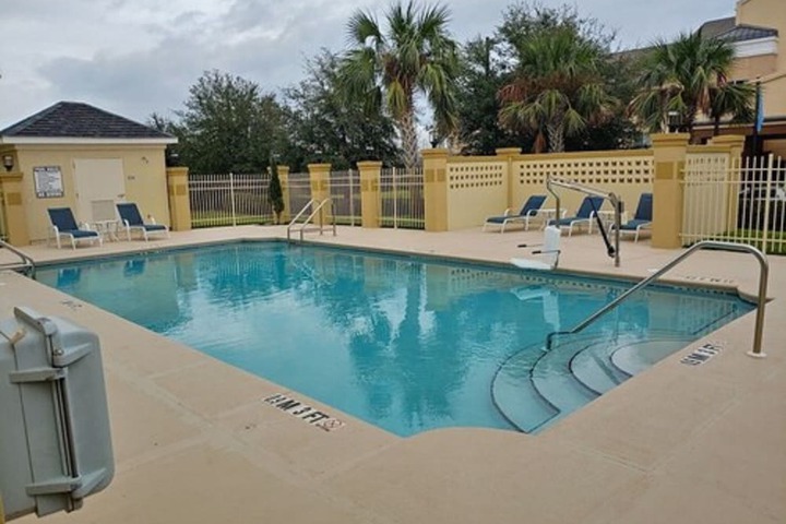 Pool 34 of 61