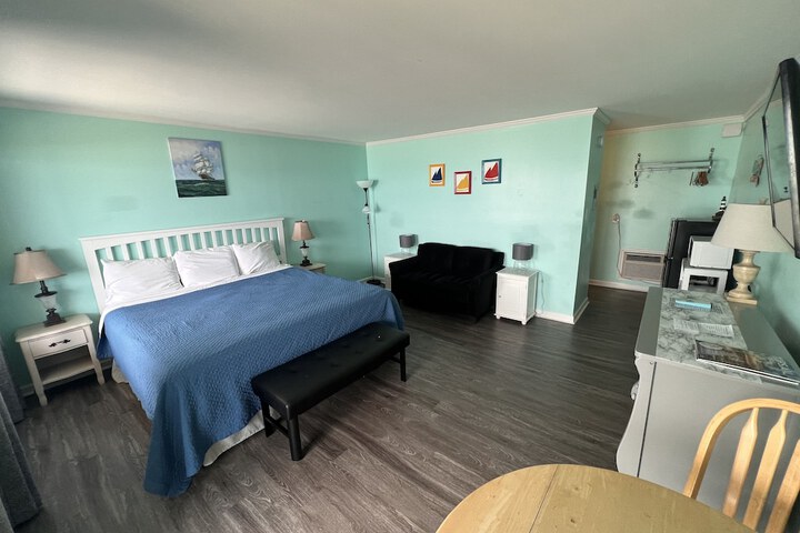 Room 96 of 282