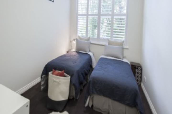 Room 177 of 192