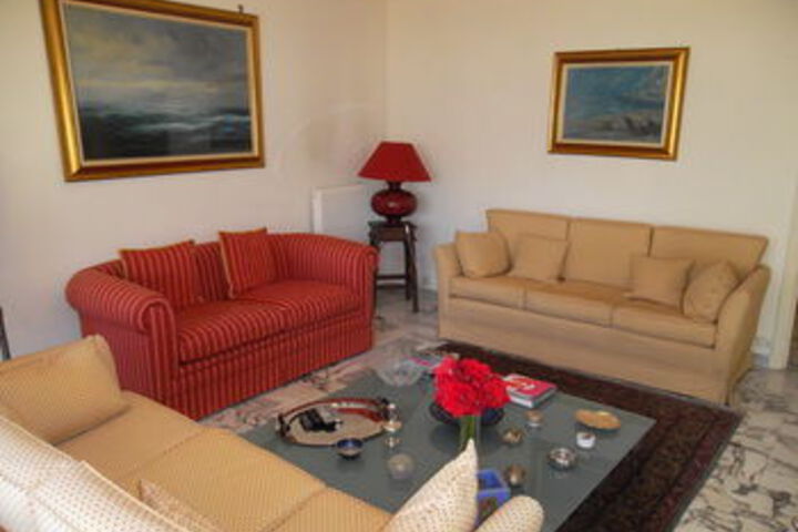 Room 22 of 25