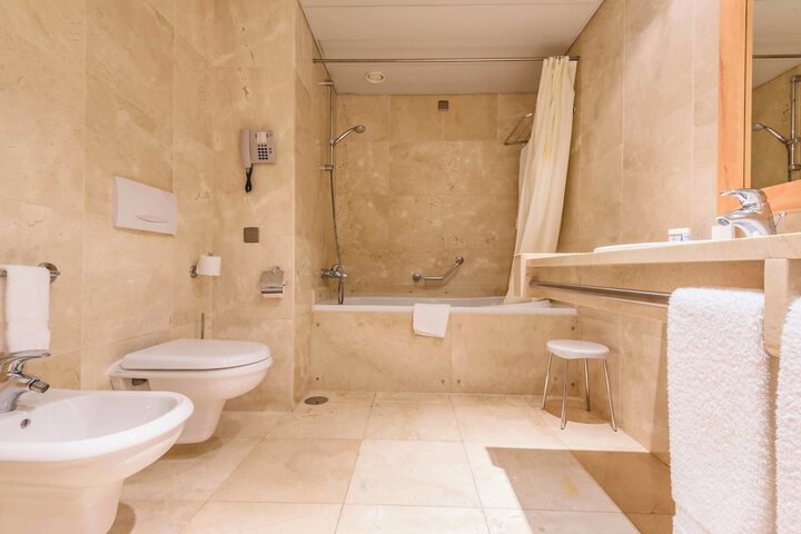 Bath Photo